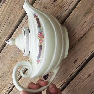 Awesome vintage Halls kitchenware teapot w platinum trim and all pieces